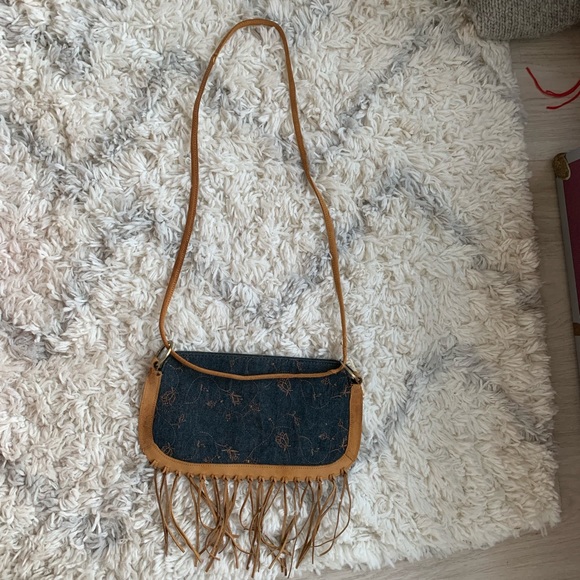 Vintage XOXO Crossbody Handbag Denim Fringe - Picture 2 of 8